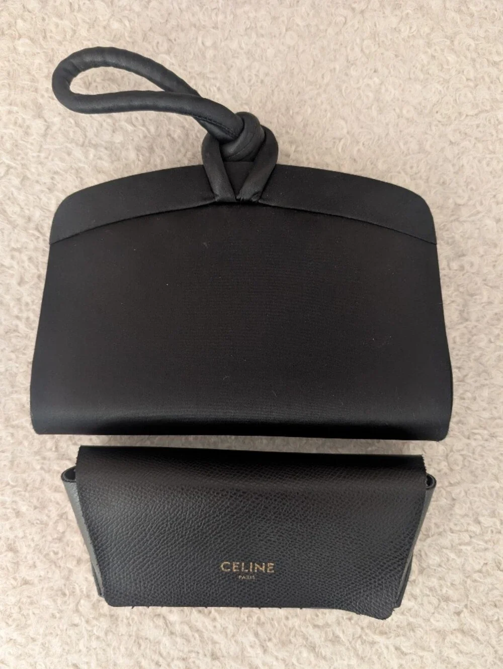 Elegant Black Knot-Handle Evening Clutch